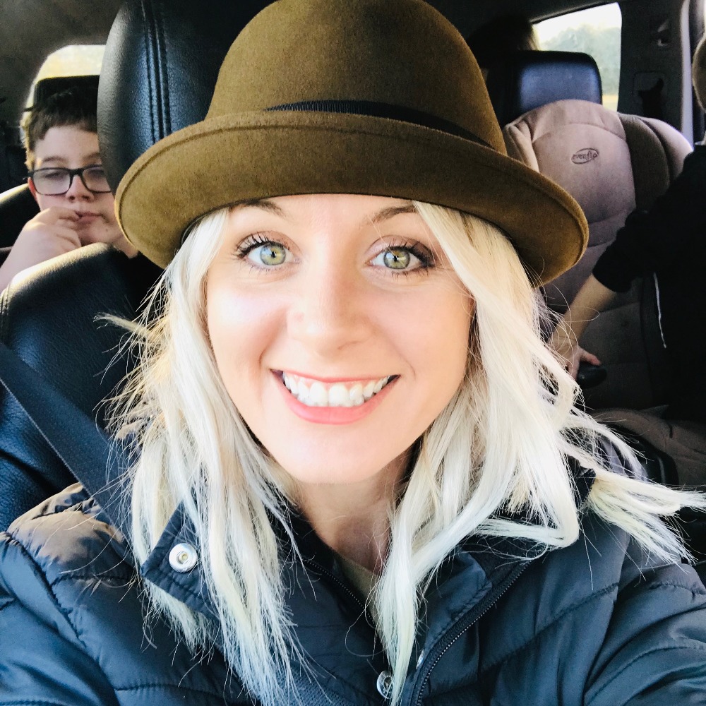 Meet your Posher, Leann